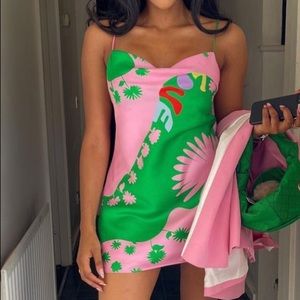 ISO ISO ISO please. Or any Zara satin dress sim